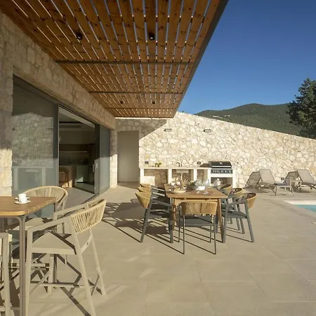 Avigail - Exclusive Ionian Sea Escape Vilă